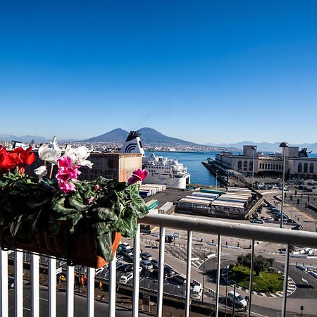 Skyhouse Beverello Naples Luaran gambar