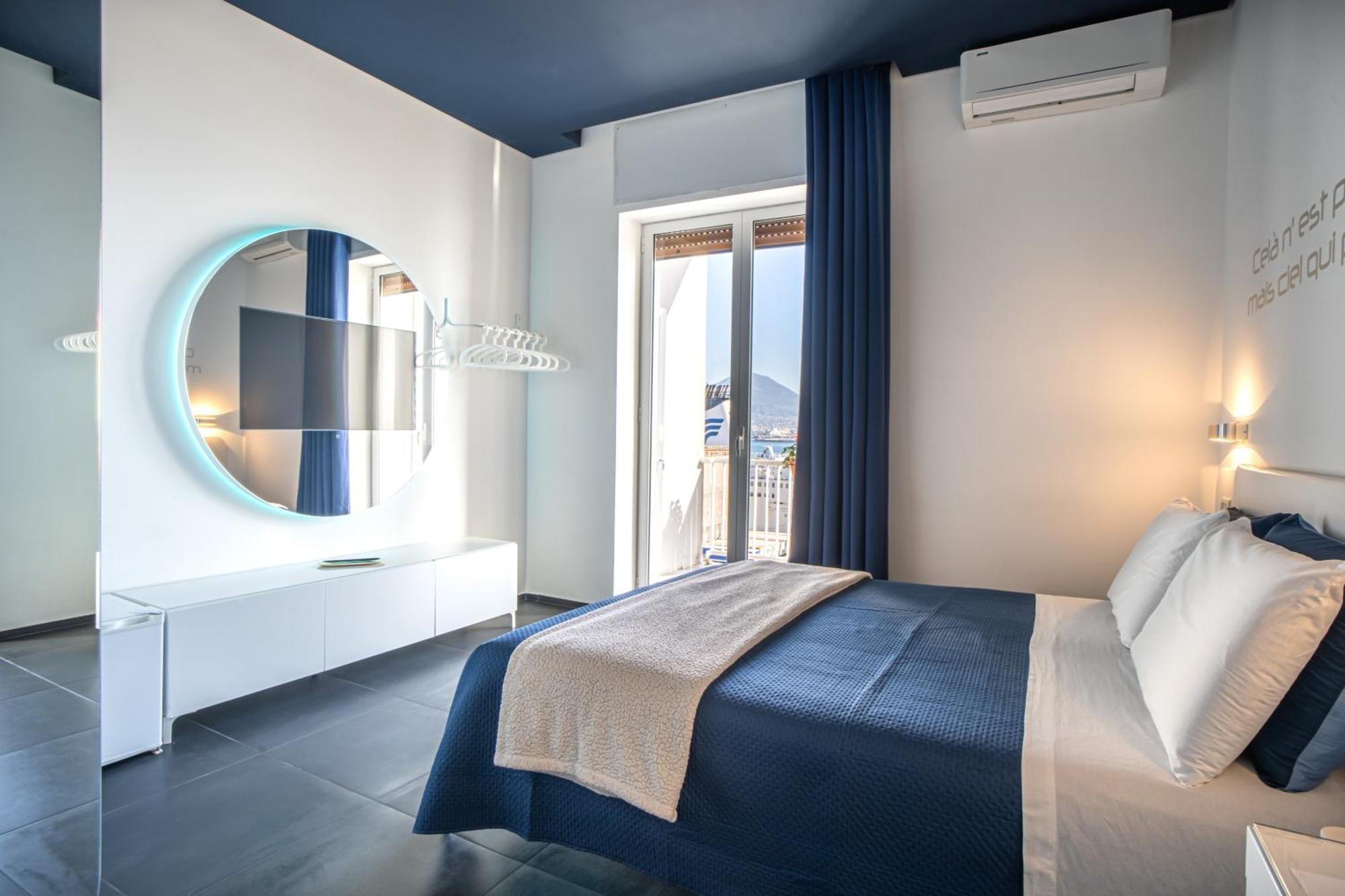 Skyhouse Beverello Naples Luaran gambar